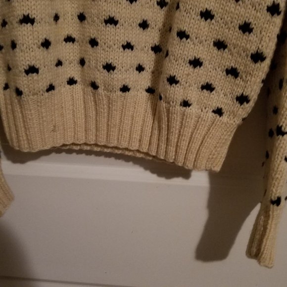Unique branded Ralph Lauren Sweater 100 % wool. - Picture 2 of 16